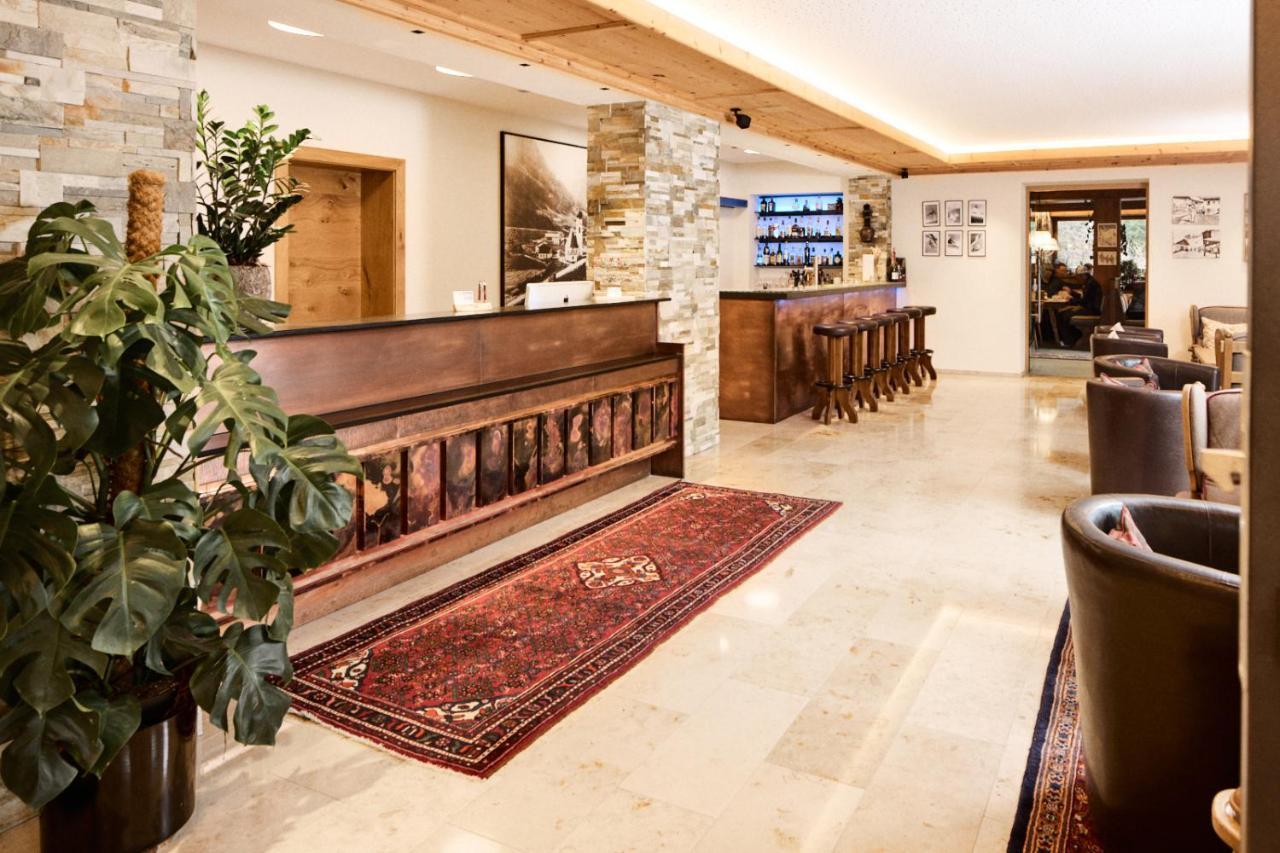 "Quality Hosts Arlberg" Hotel Garni Moessmer Sankt Anton am Arlberg Exterior foto