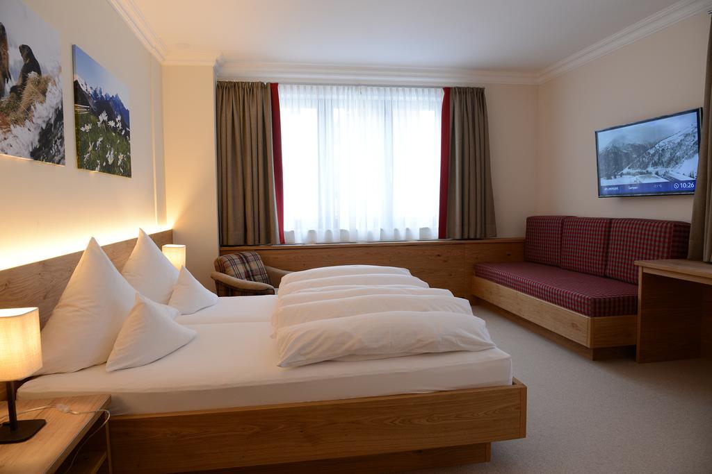 "Quality Hosts Arlberg" Hotel Garni Moessmer Sankt Anton am Arlberg Exterior foto